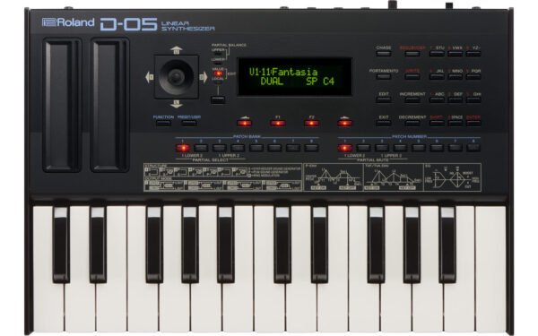D-05 Linear Synthesizer