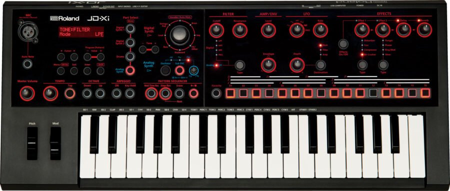 JD-Xi Interactive Analog/Digital Crossover Synthesizer