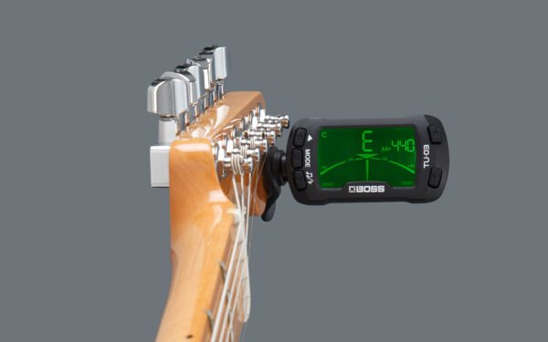 TU-03 Clip-On Tuner & Metronome