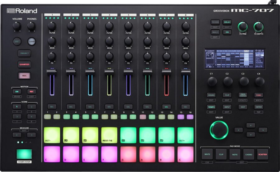 MC-707 GROOVEBOX