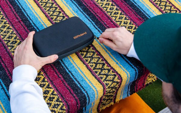 CB-RAC AIRA Compact Carrying Case