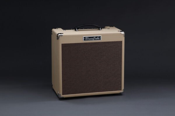 Blues Cube Hot Guitar Amplifier