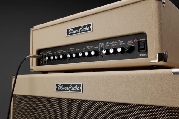 Blues Cube Tour Guitar Amplifier