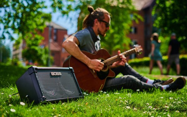 CUBE Street II Battery-Powered Stereo Amplifier