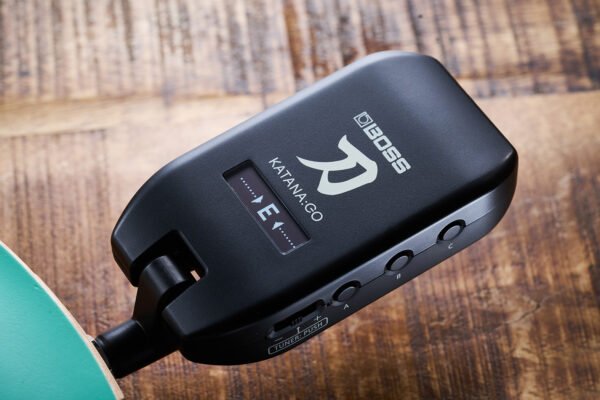 KATANA:GO Personal Headphone Guitar Amplifier