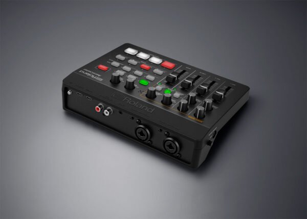 AeroCaster Live-streaming System